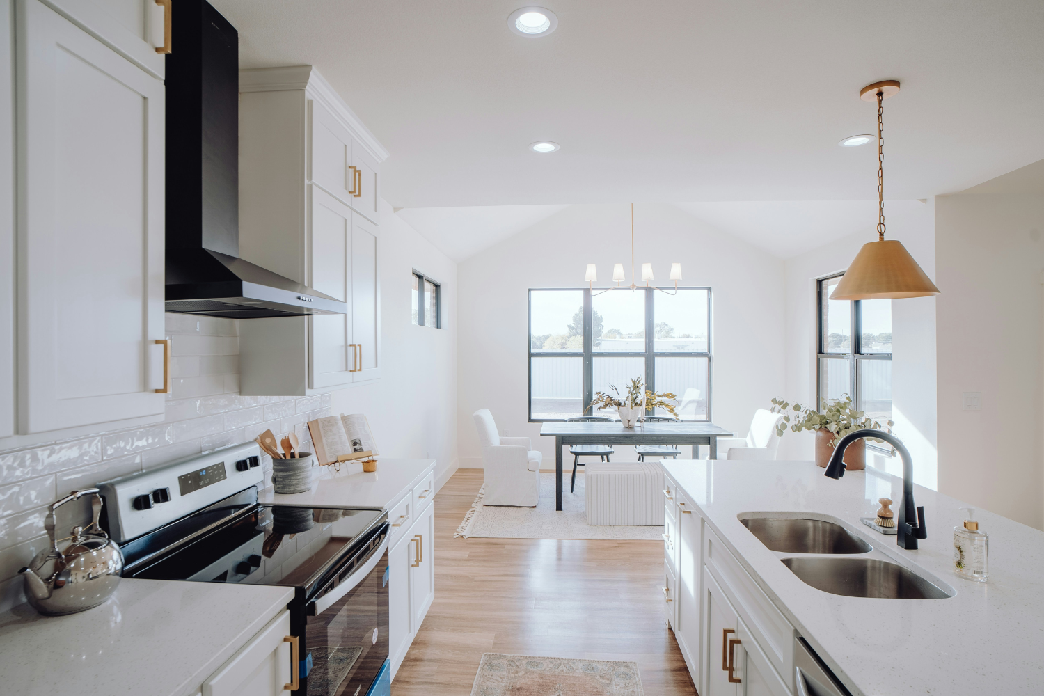Modern Kitchen Lighting